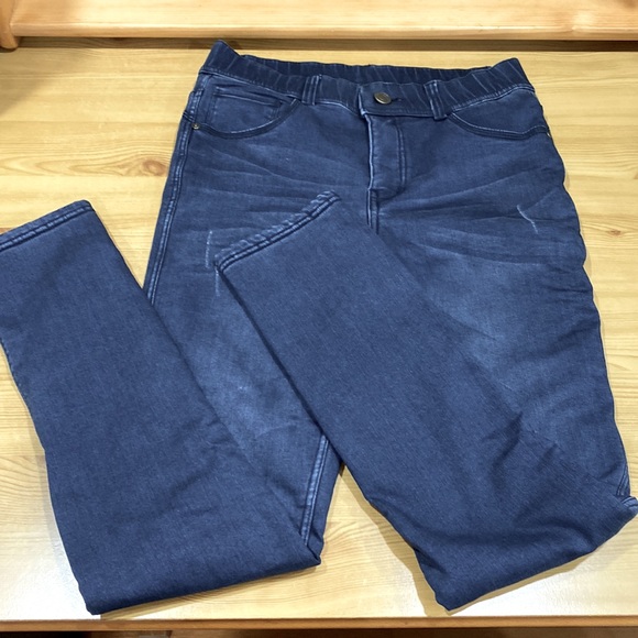 Jeans For Winter, Velvet Lined - Picture 3 of 11